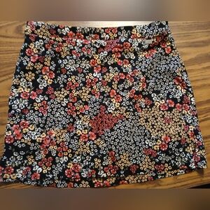 Rafaella Skort Size M Black Floral